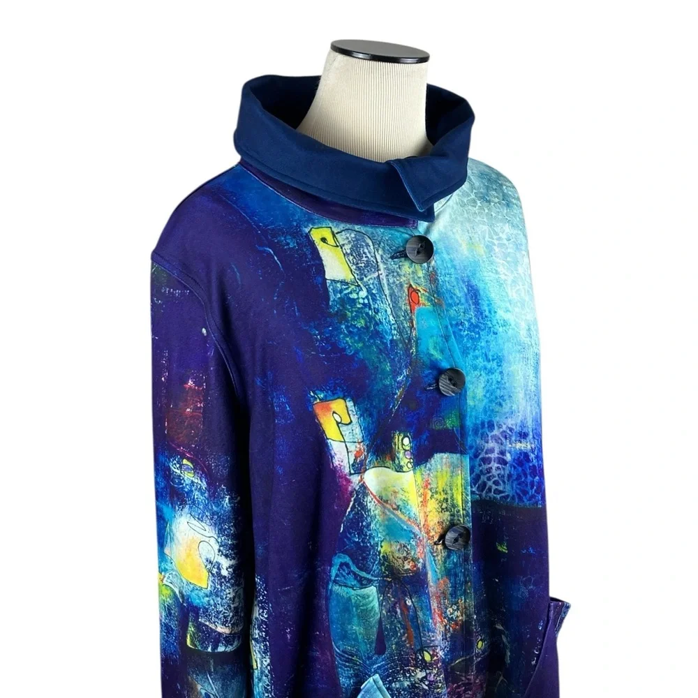 UbU REVERSIBLE Abstract Long Jacket Art To Wear Stretch Knit NWT